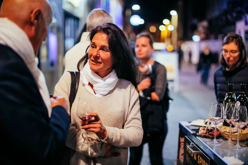 un,brillant,cadillac,tour,bordelais